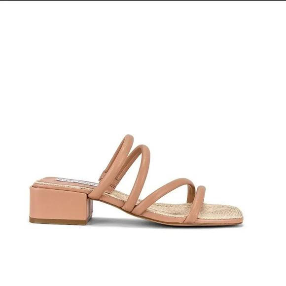 STEVE MADDEN Citizen Sandal in Natural size‎ 8 - Picture 3 of 10